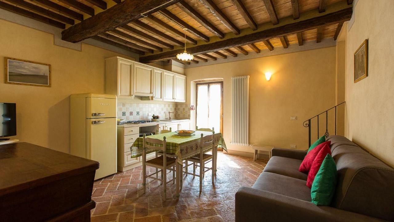 Borgo Pie' Di Gamboi Villa Chianni Eksteriør billede